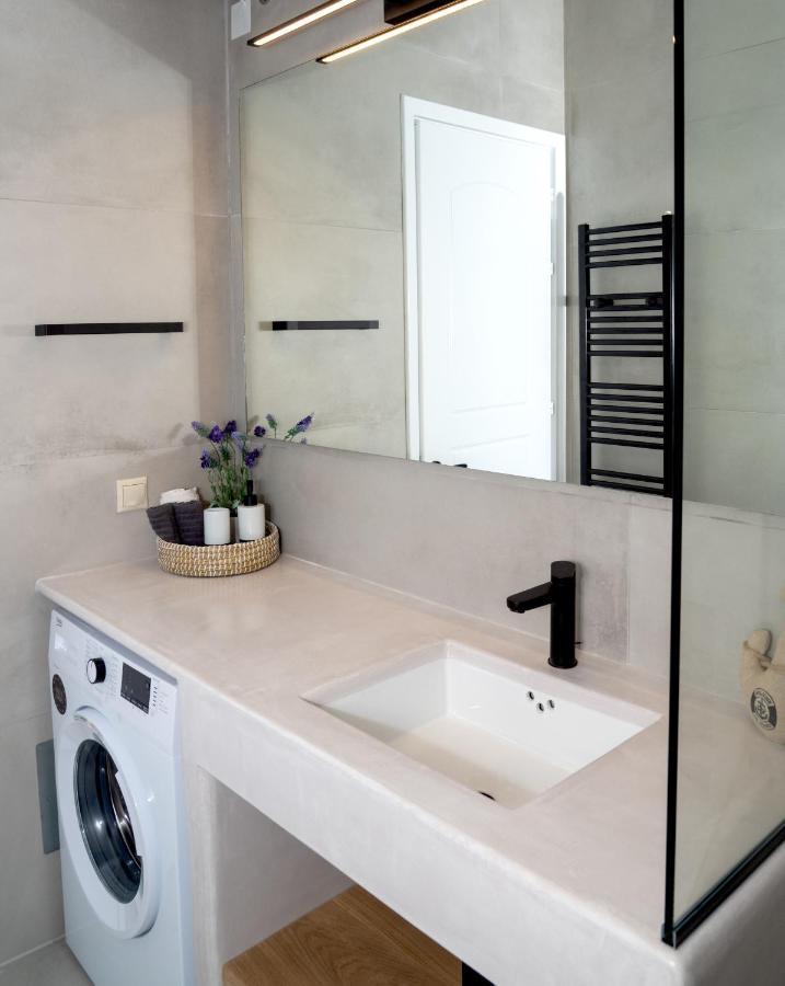 Aegean Crown Apartment Azolimnos Bagian luar foto