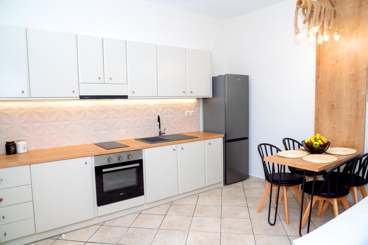Aegean Crown Apartment Azolimnos Bagian luar foto