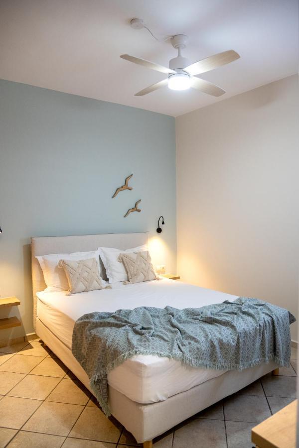 Aegean Crown Apartment Azolimnos Bagian luar foto